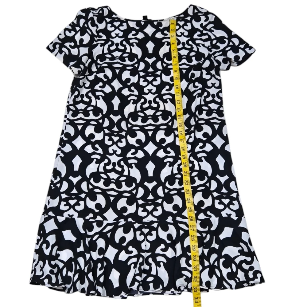 Ann Taylor excellent gently